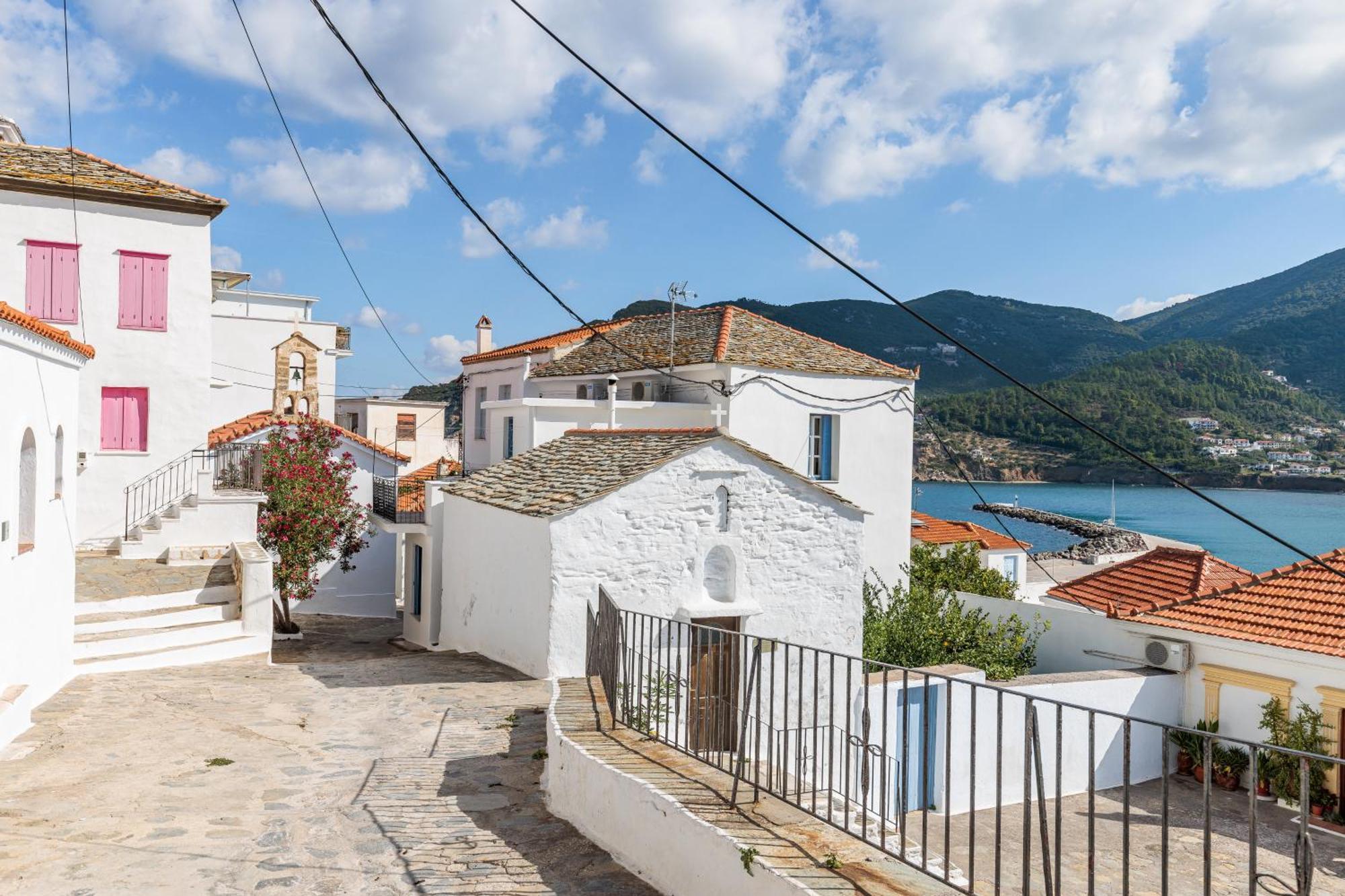 Skopelos Antonia House ภายนอก รูปภาพ