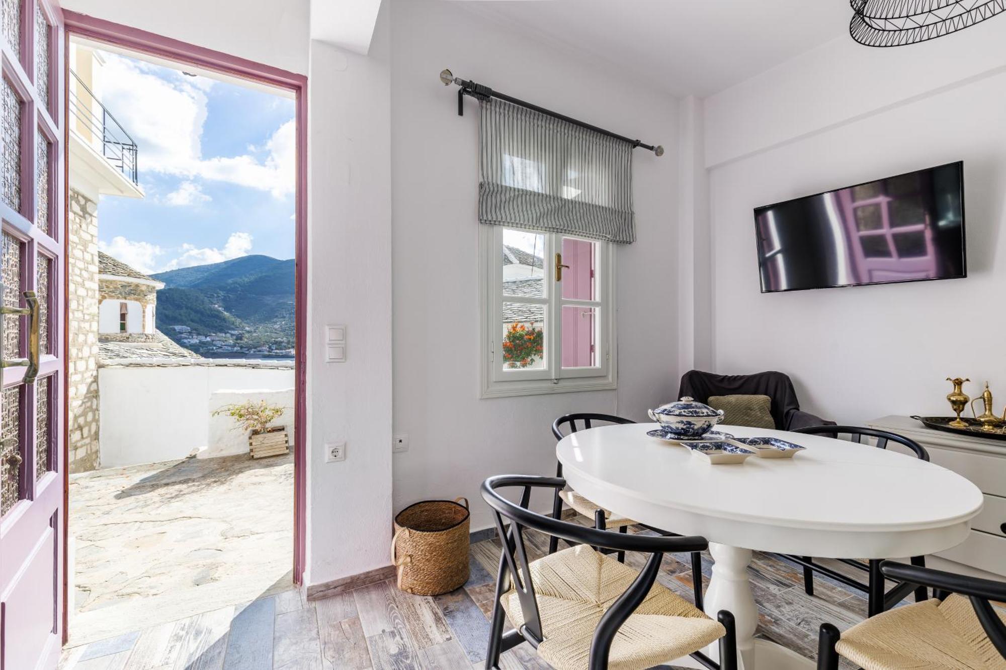 Skopelos Antonia House ภายนอก รูปภาพ